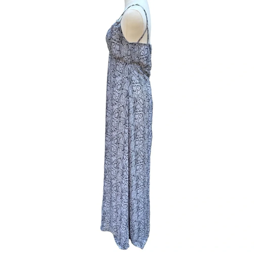 TOBI NWT Black and White Snakeskin Print Maxi Dress Size Small - Picture 5 of 15